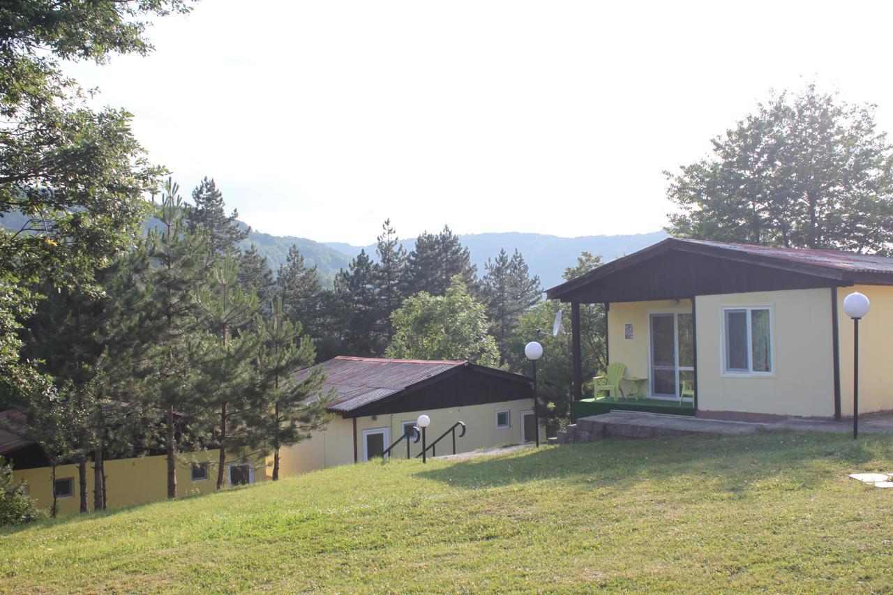 Daskalov Bungalows Chervena Lokva Bagian luar foto