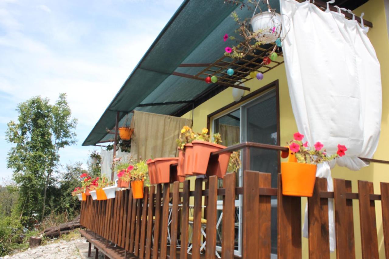 Daskalov Bungalows Chervena Lokva Bagian luar foto